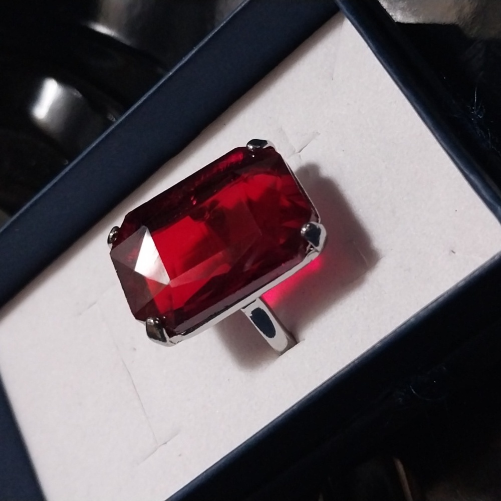 2/30$ Red And Silver Statement Ring With Bold Gem… - image 1